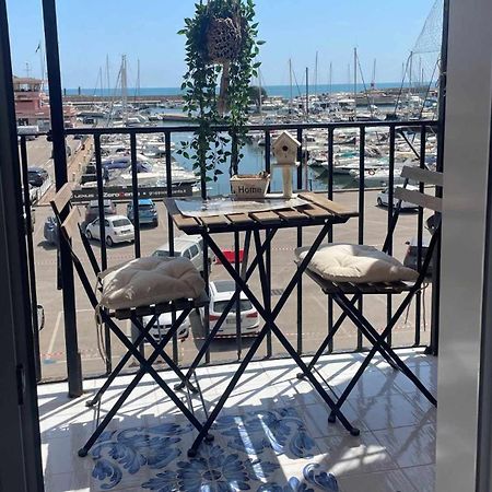 Borgo Damare Nettuno Vista Mare Apartment Ngoại thất bức ảnh