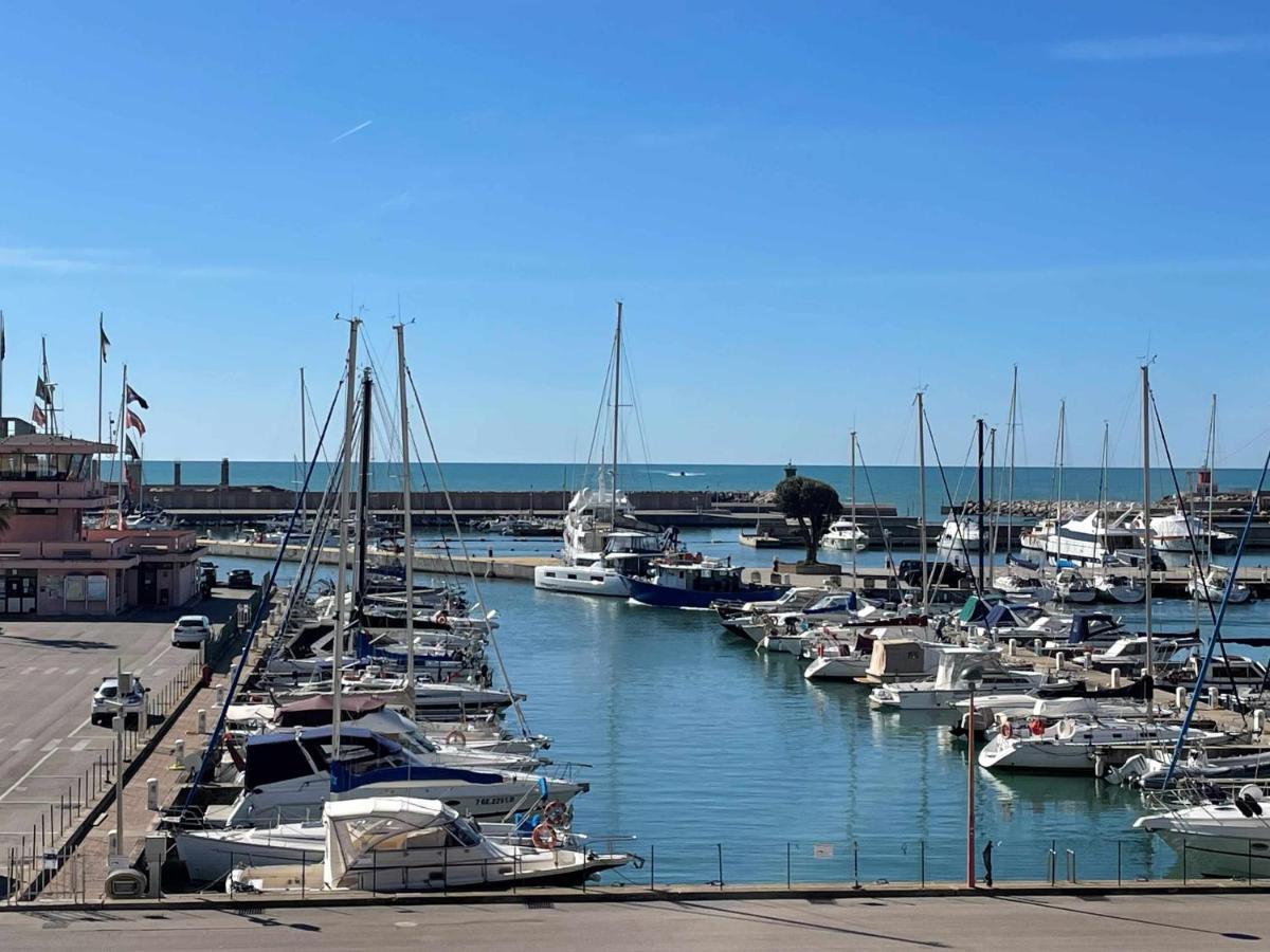 Borgo Damare Nettuno Vista Mare Apartment Ngoại thất bức ảnh