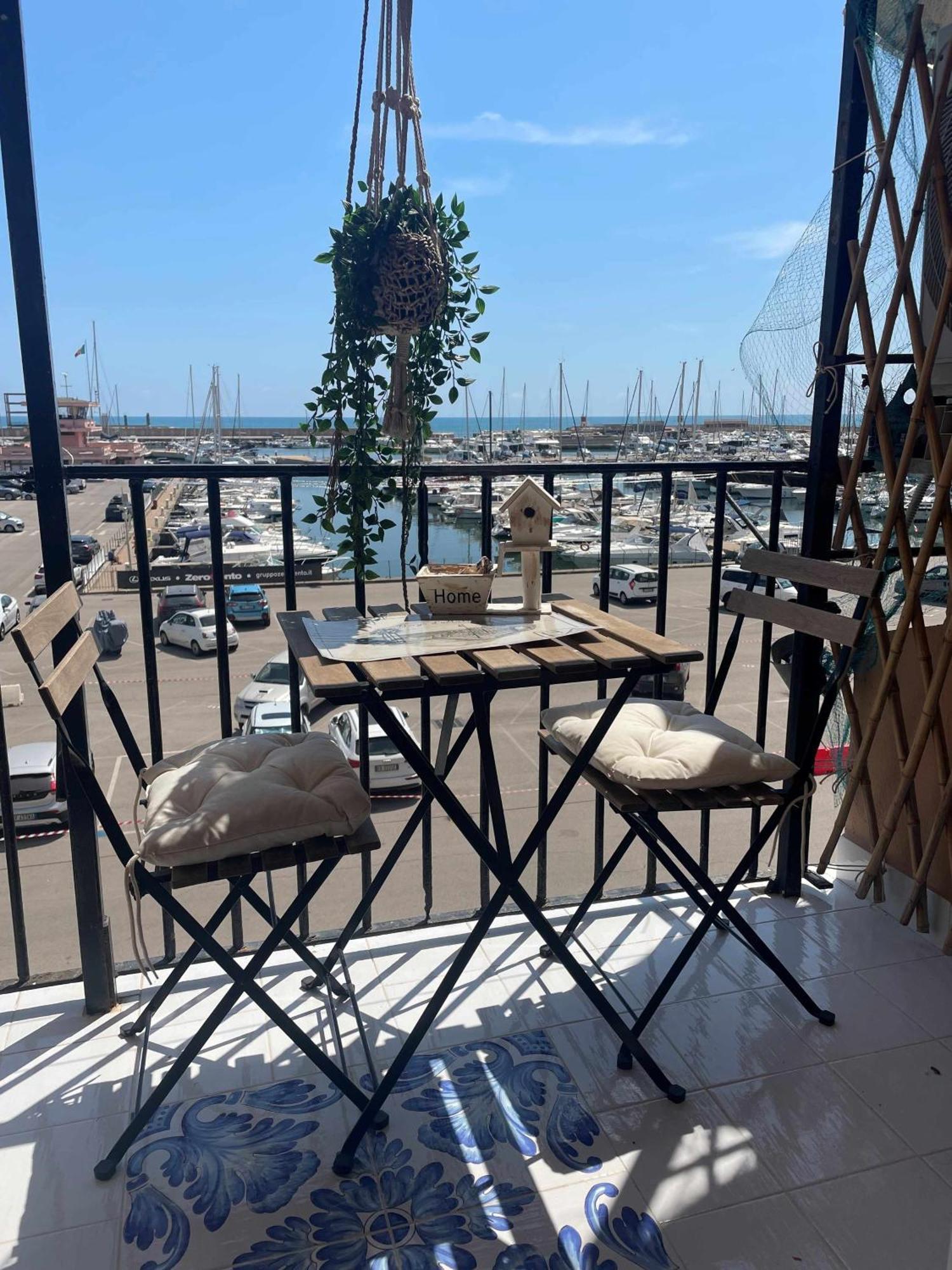 Borgo Damare Nettuno Vista Mare Apartment Ngoại thất bức ảnh