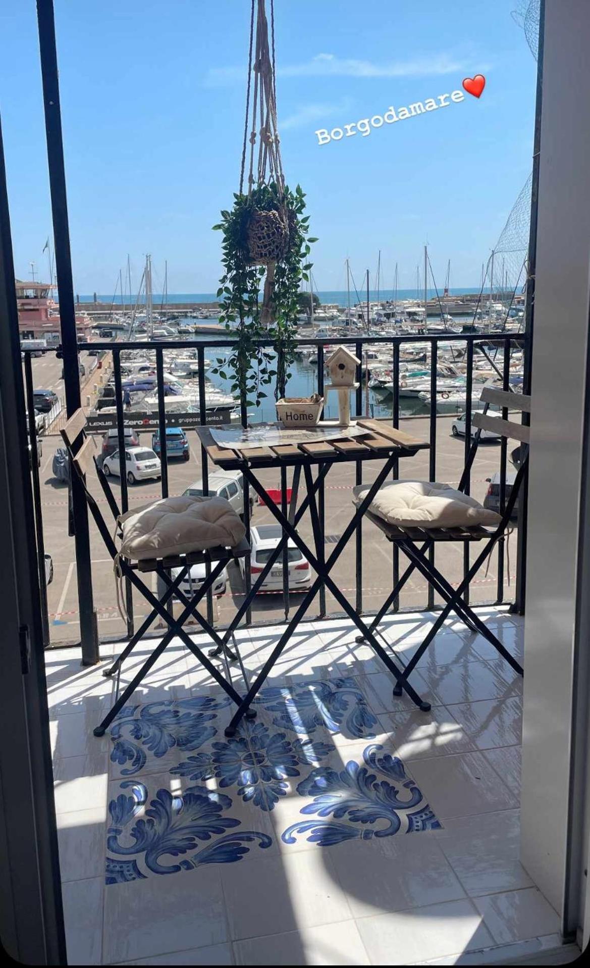Borgo Damare Nettuno Vista Mare Apartment Ngoại thất bức ảnh